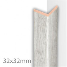 HOEKLIJST EMBOSSED ZILVER (2600X32X32)